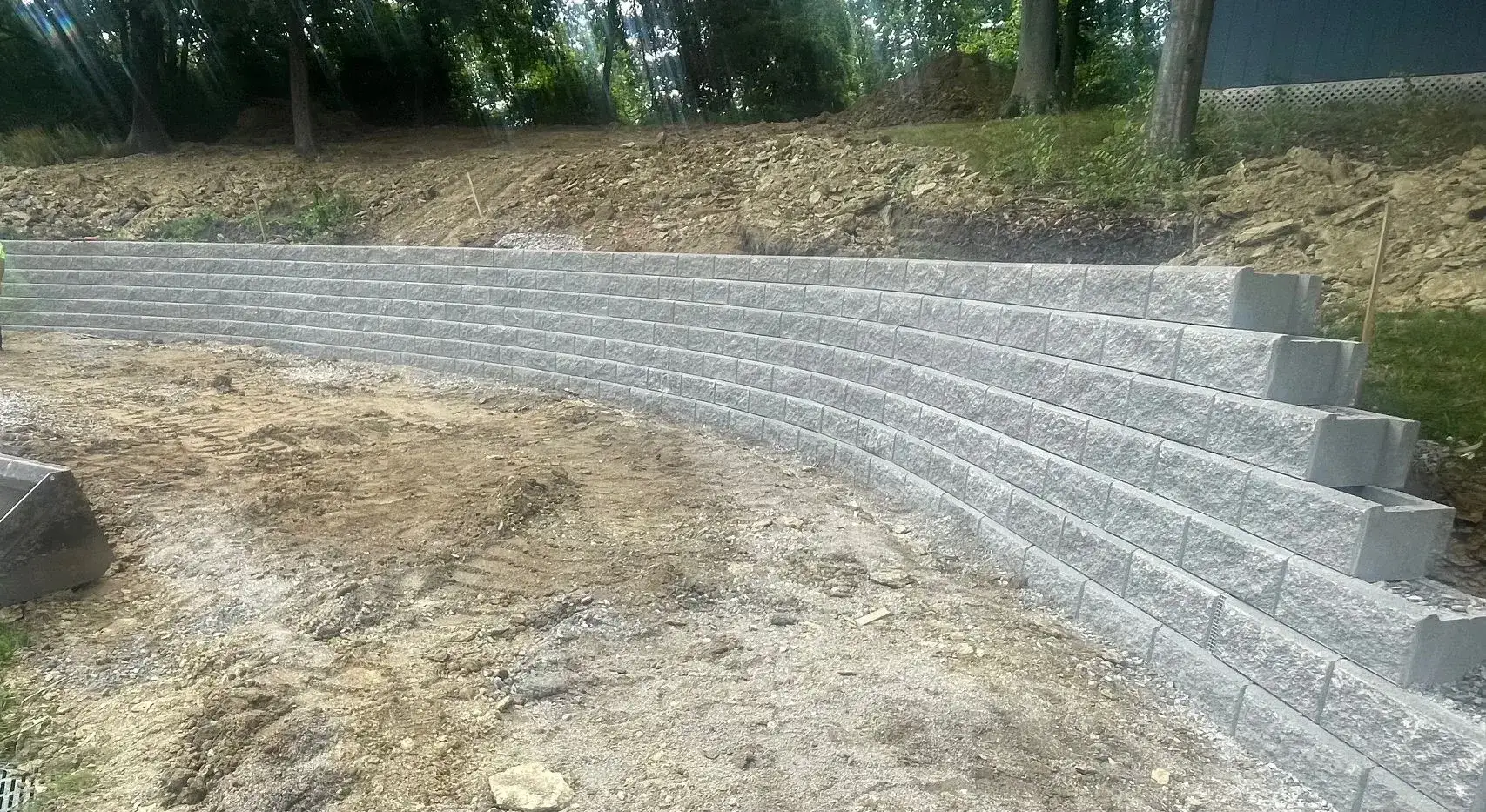 Finished retaining wall